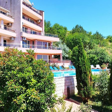 Apartmán Green, Quiet And Beautiful 1 Kavarna Exteriér fotografie