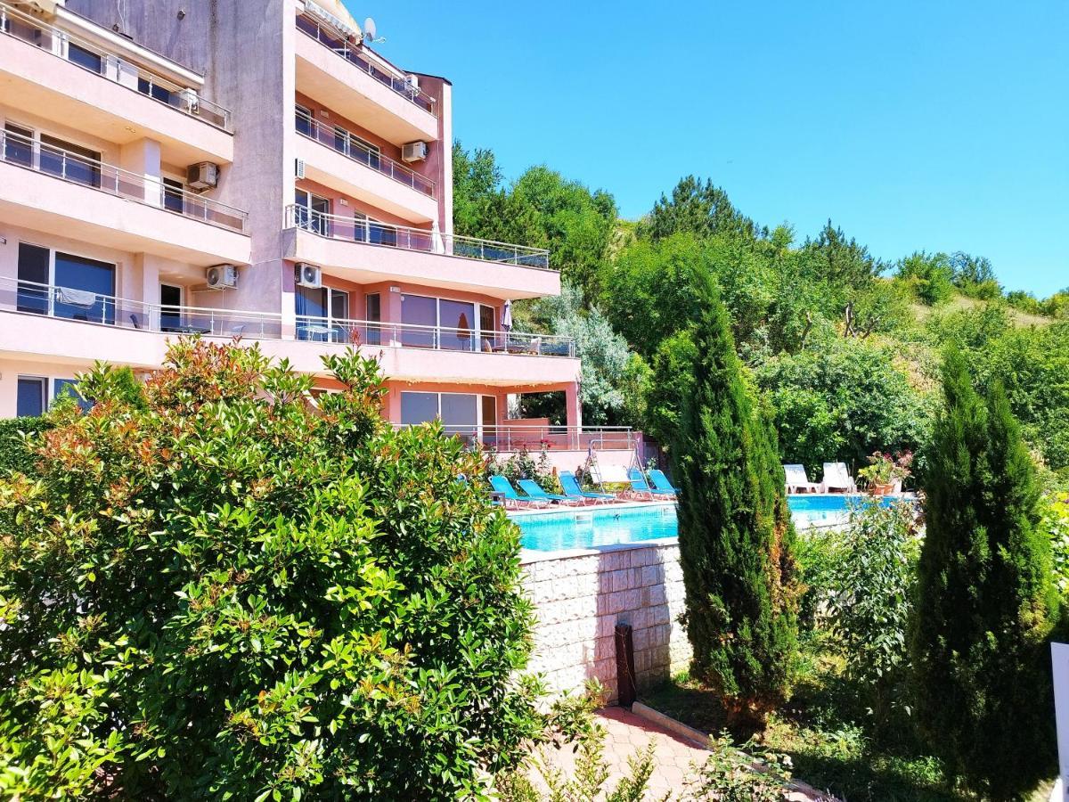 Apartmán Green, Quiet And Beautiful 1 Kavarna Exteriér fotografie